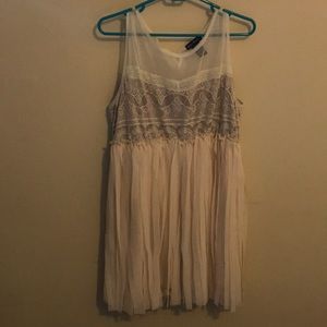 Adorable country style dress! Size XL